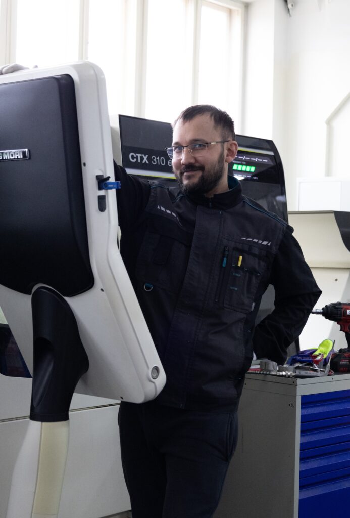 Тоноян Ульяна Вячеславовна — Фото