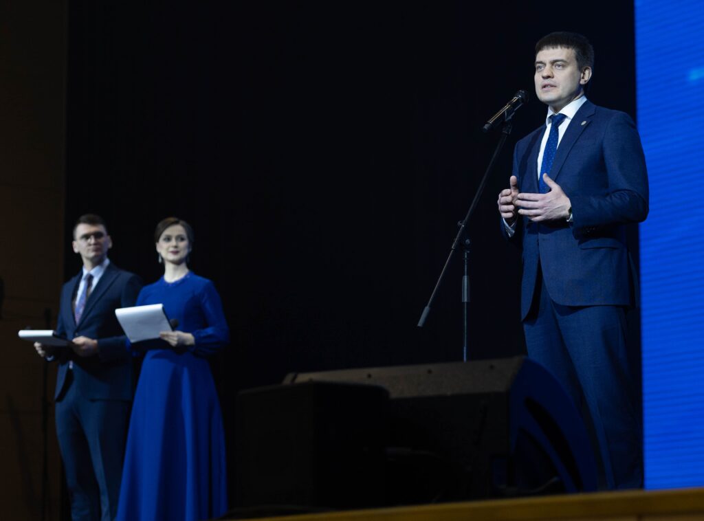 Тоноян Ульяна Вячеславовна — Фото