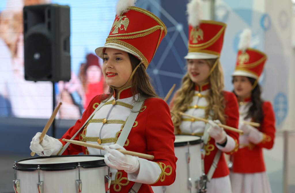 Тоноян Ульяна Вячеславовна — Фото