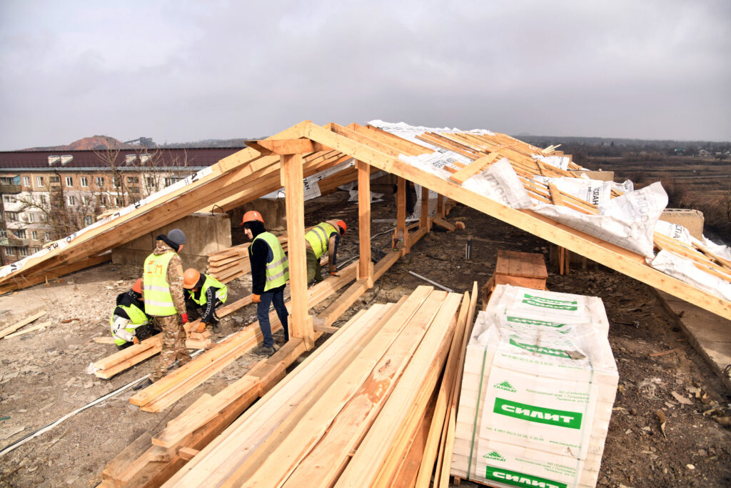 Бронза Дмитрий Александрович — Фото